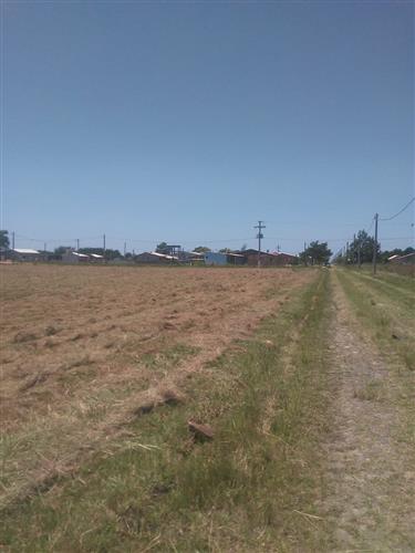 Terrenos de 300m² na Praia do Paraíso 